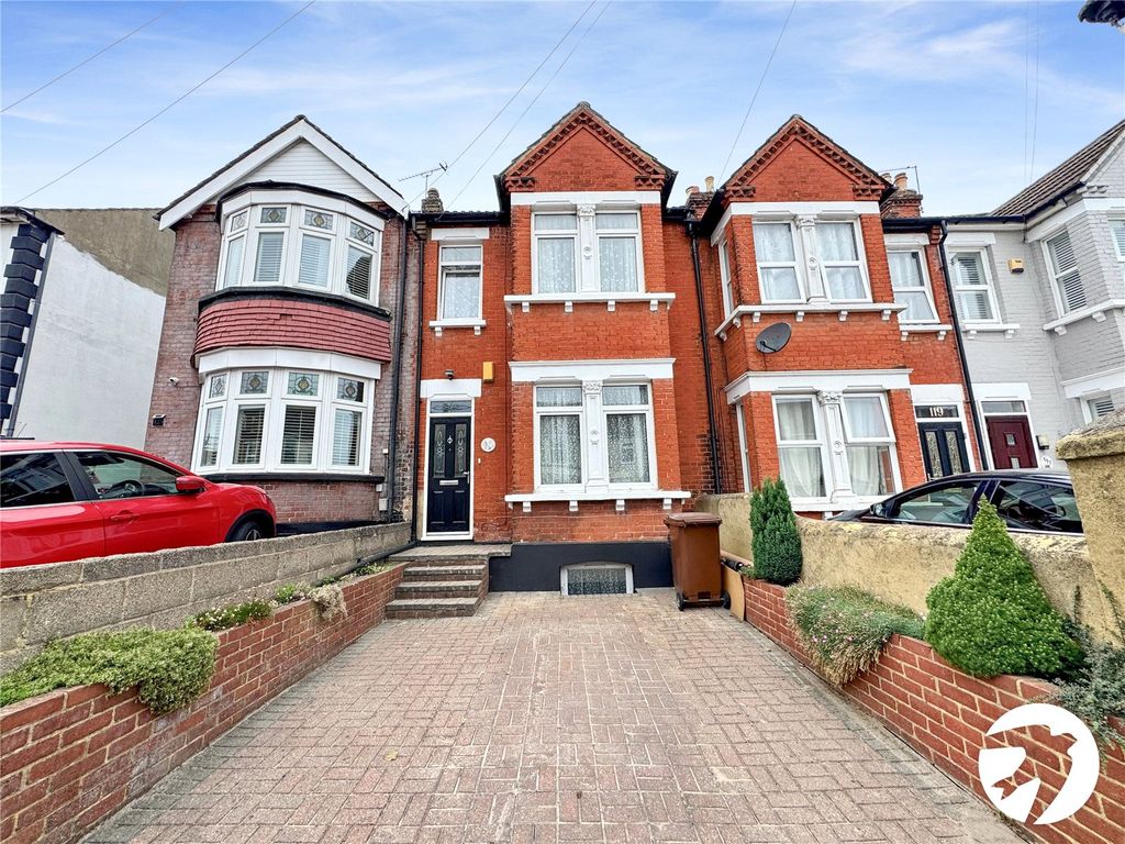 Property photo 1 of 17 Picture No. 04