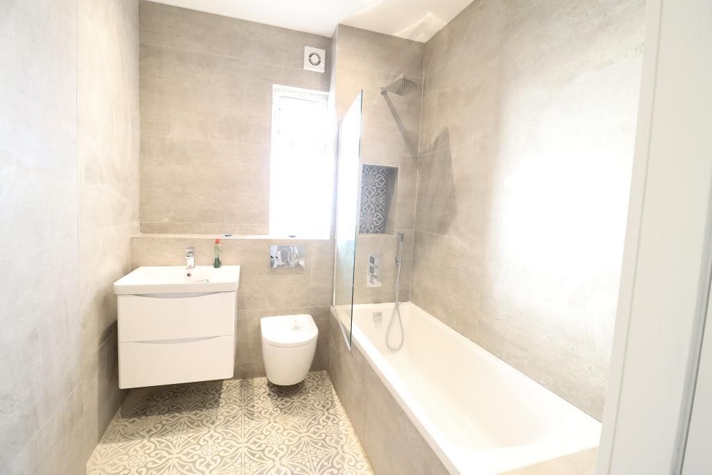 Property photo 3 of 9 Photo 3