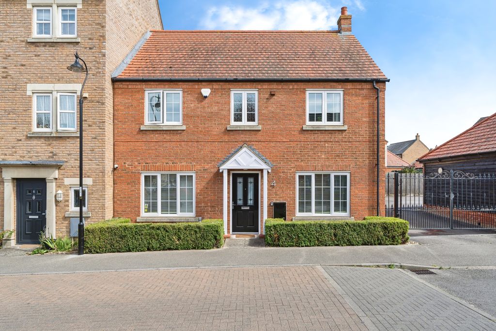 Property photo 1 of 19