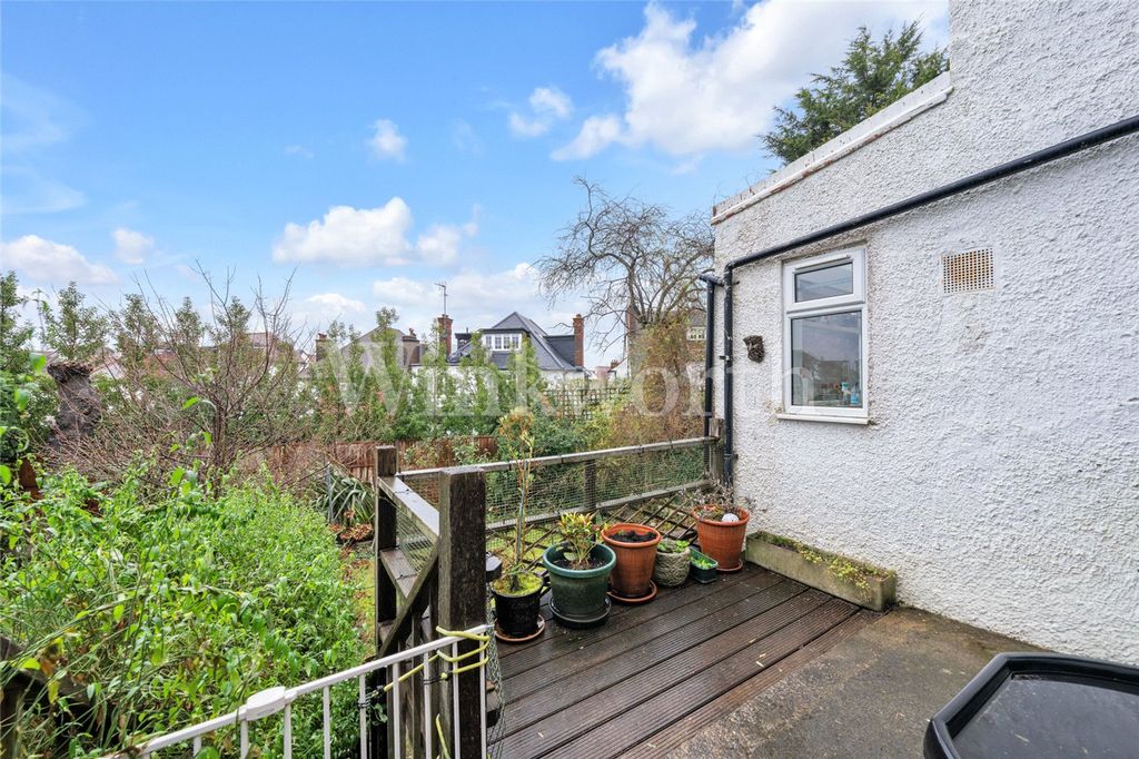 Property photo 3 of 18 Picture No. 03