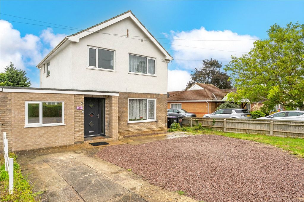 Property photo 1 of 19 Picture No. 03