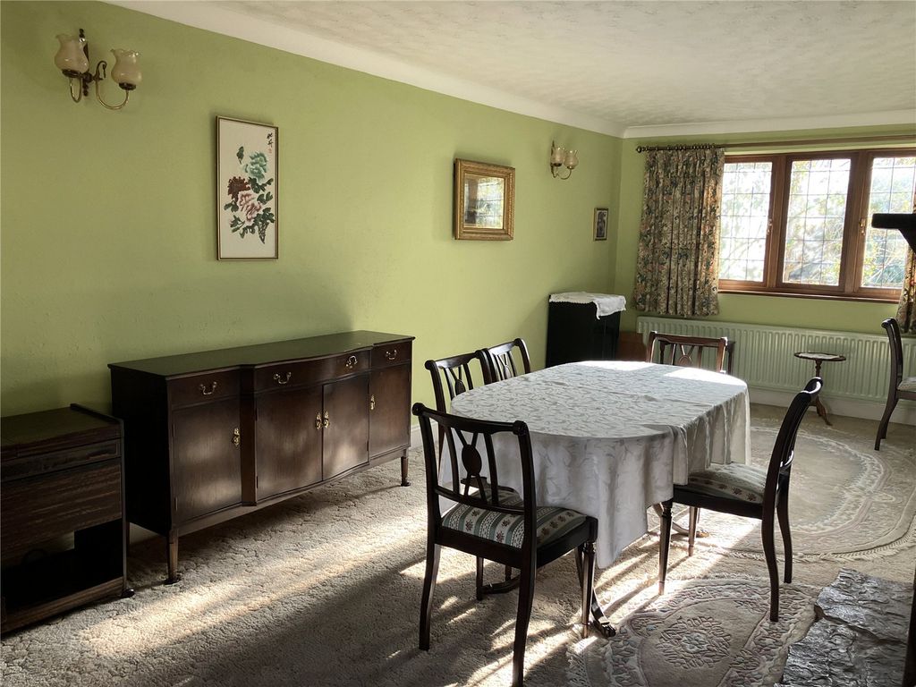 Property photo 3 of 14 Dining Room