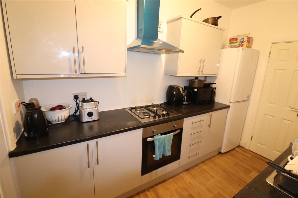 Property photo 3 of 8 Img_1768.Jpg