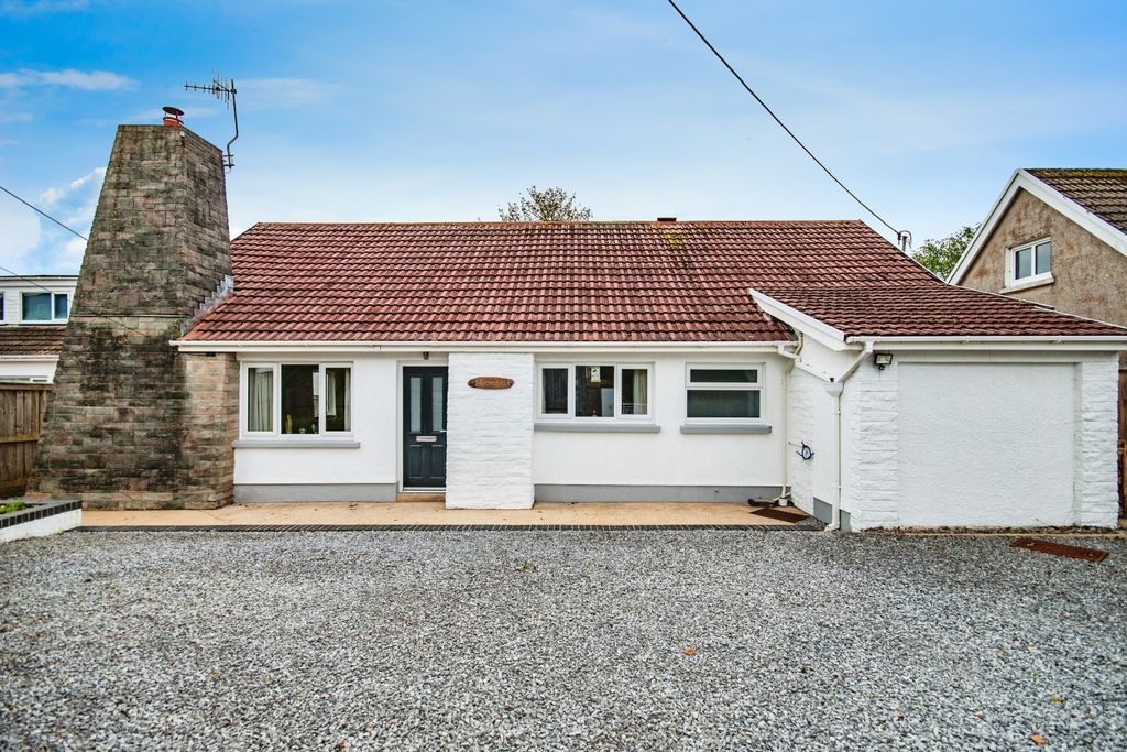 Property photo 1 of 17 Photography