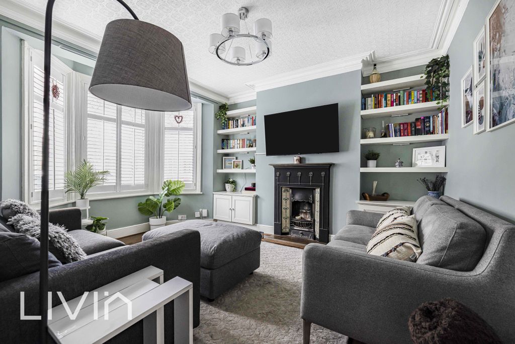Property photo 2 of 15 120A3524