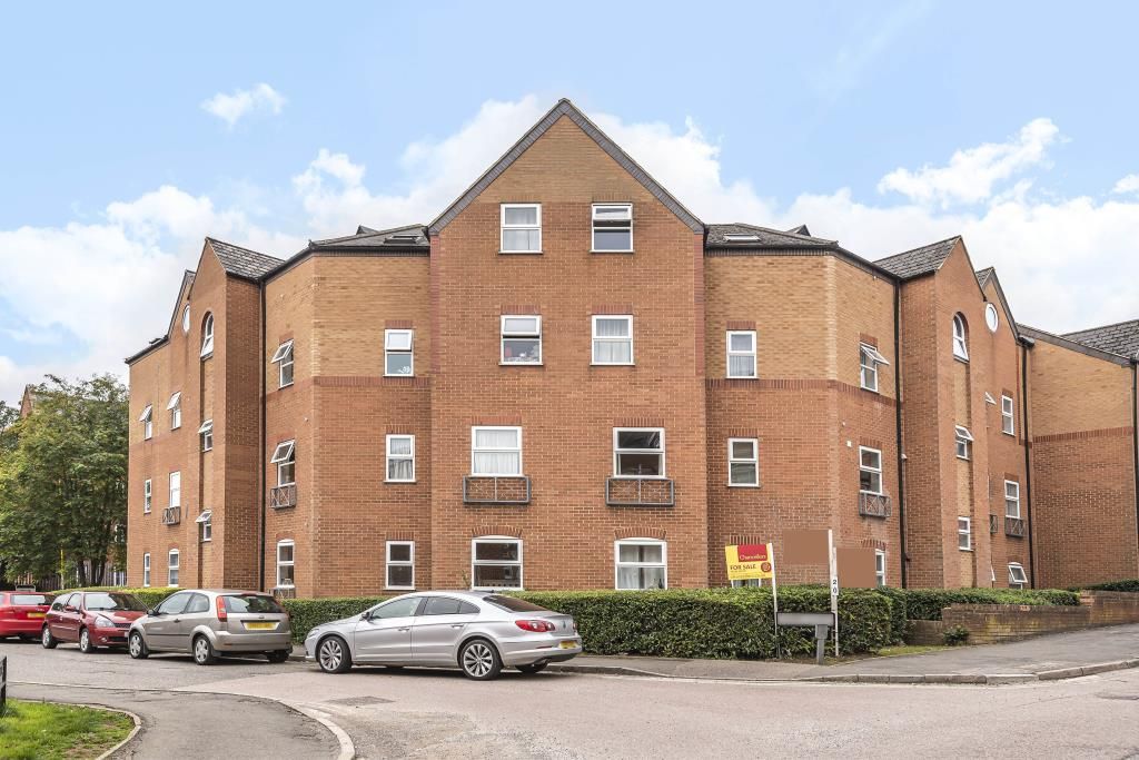 Property photo 1 of 2 External