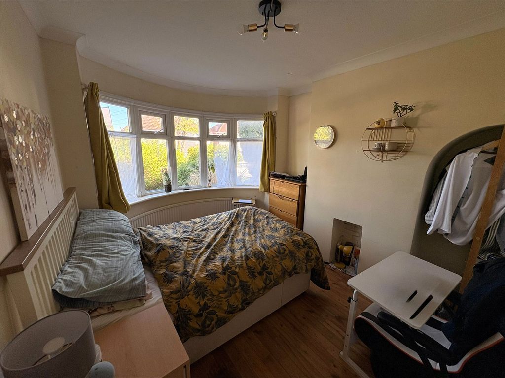 Property photo 1 of 10 Picture No. 05