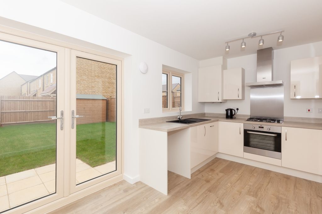 Property photo 2 of 9 170458