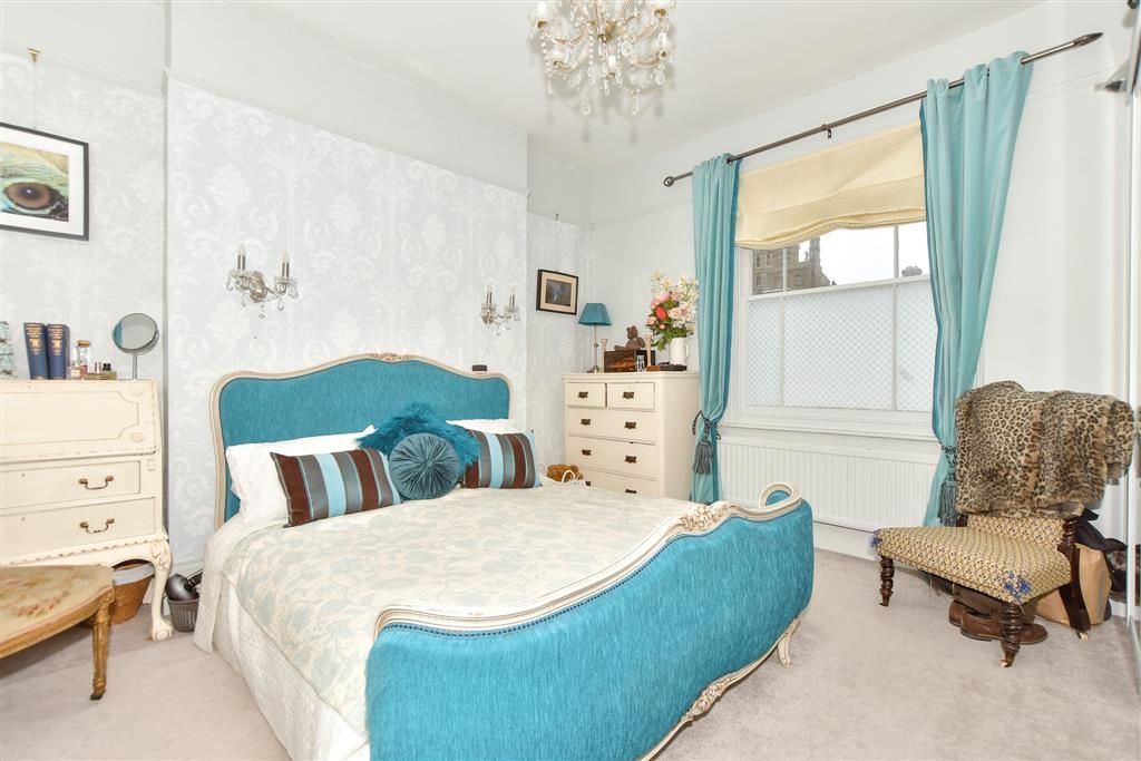 Property photo 3 of 18 Bedroom 1