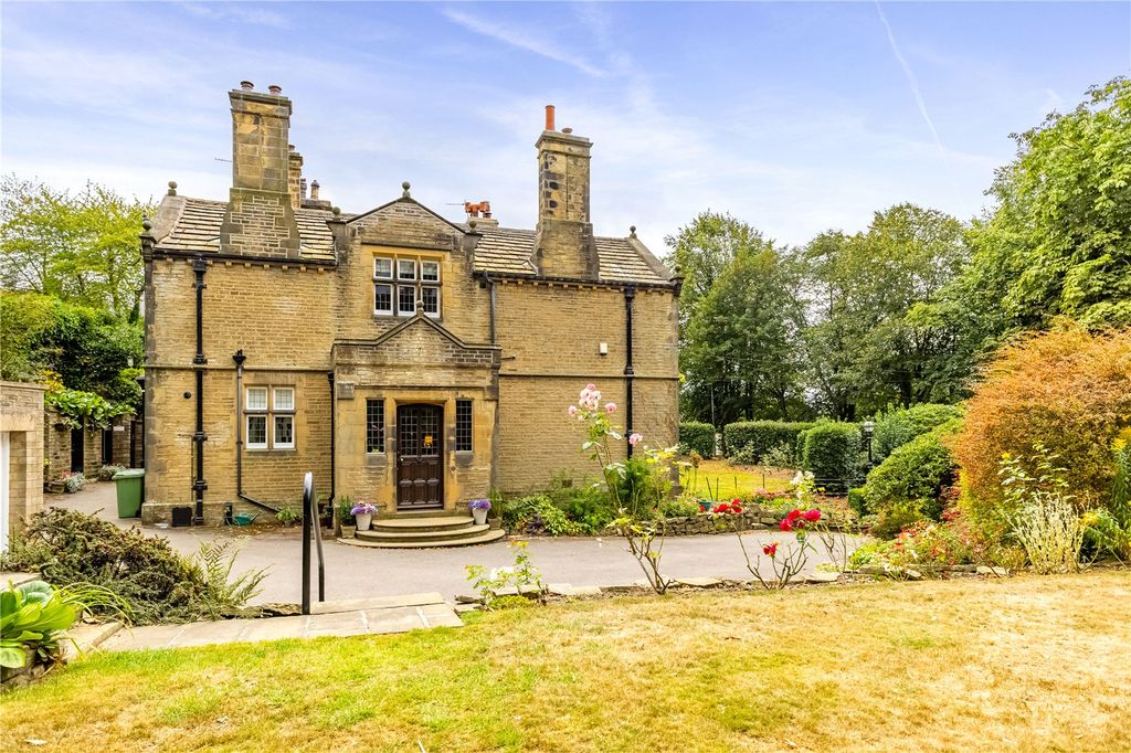 Additional image 5 of 4 bed semi-detached house for saleCorn Bank, Netherton, Huddersfield HD4