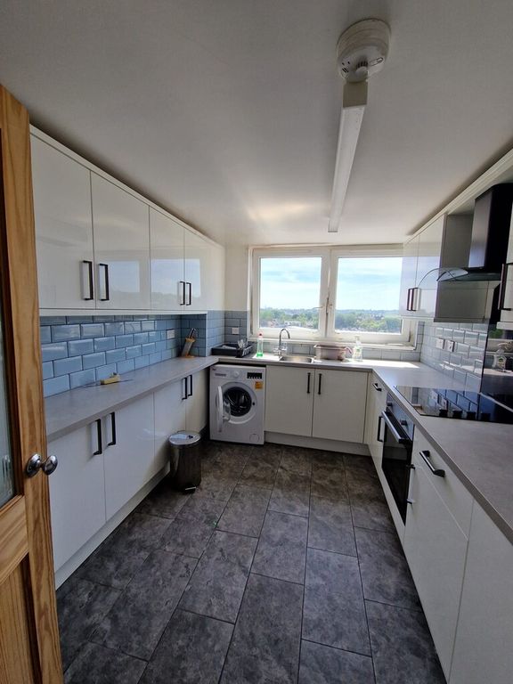Property photo 1 of 5 Whatsapp Image 2026-