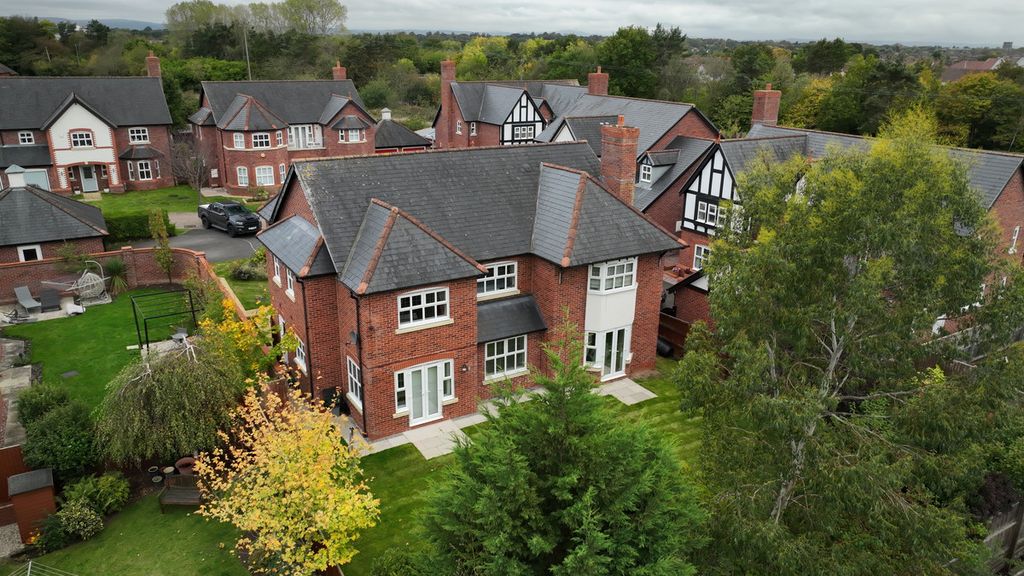 Property photo 3 of 40