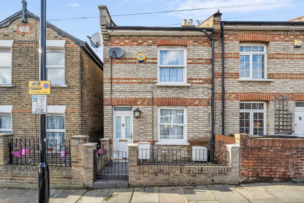 Property photo 1 of 7
