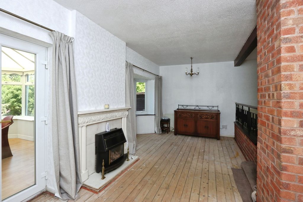 Property photo 3 of 18 Photo