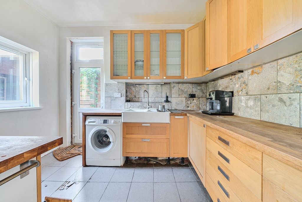 Property photo 3 of 21 Picture No. 04