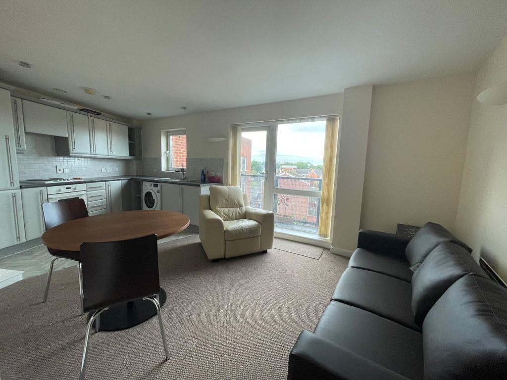 Property photo 2 of 12 Picture No. 02