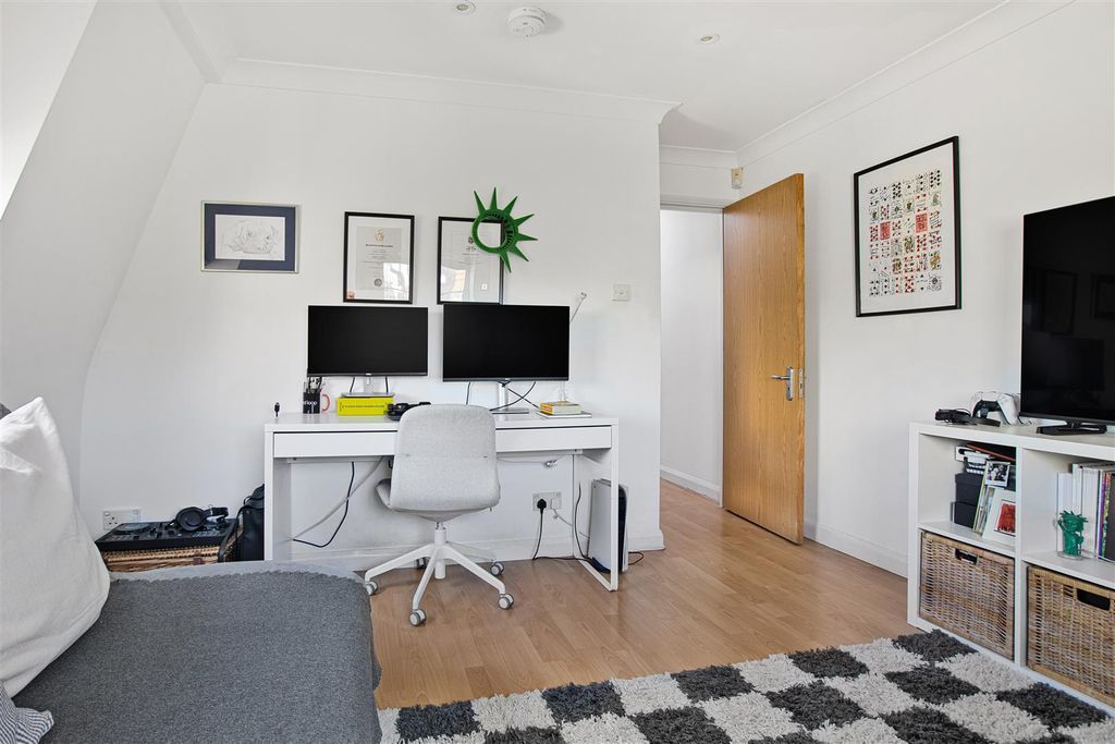 Property photo 3 of 9 8Y3A6942.Jpg