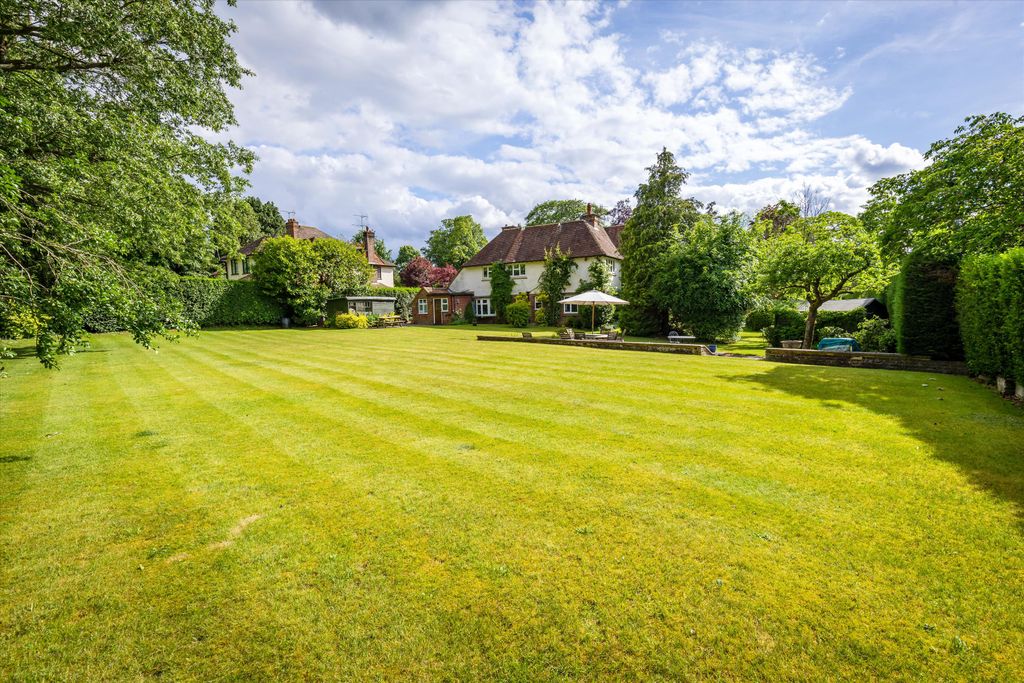 Property photo 2 of 13 Image
