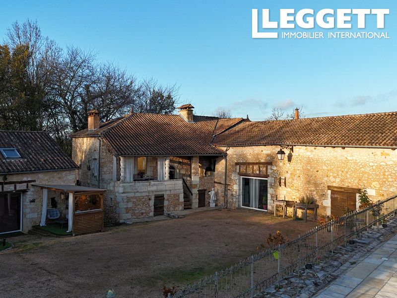 Property photo 2 of 10