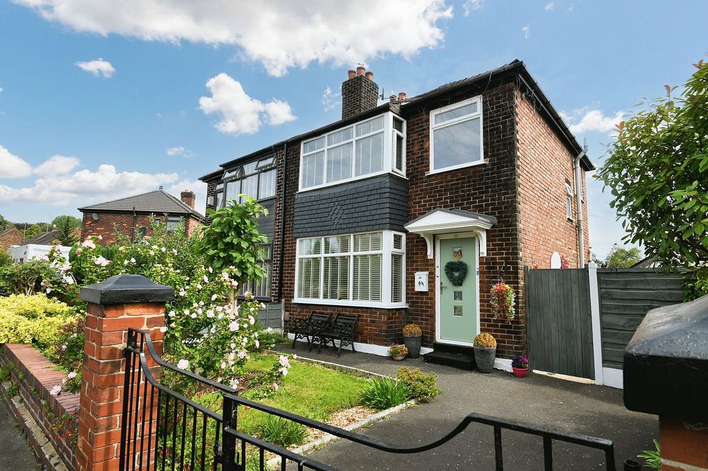 Property photo 1 of 23