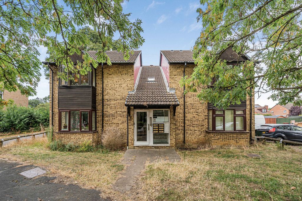 Property photo 1 of 5