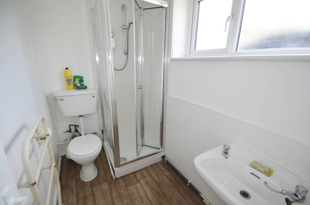 Property photo 3 of 3