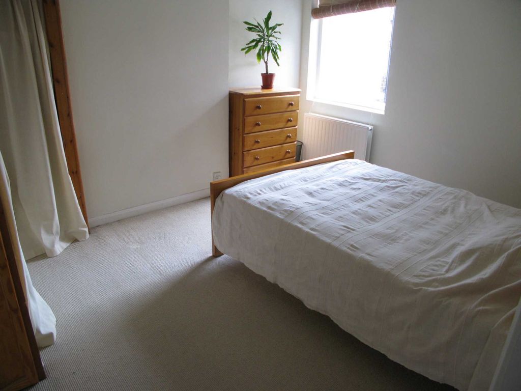 Property photo 3 of 3