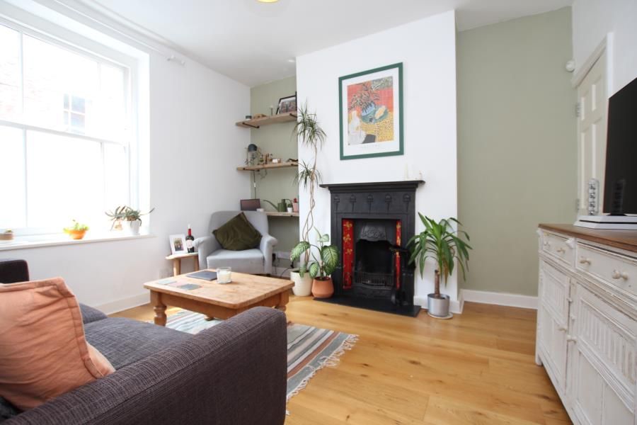 Property photo 3 of 18