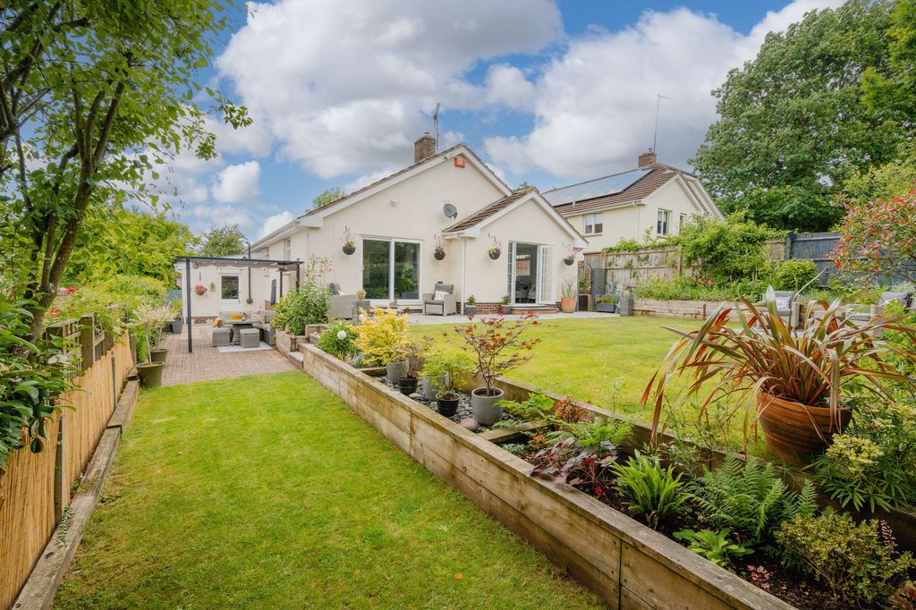 Property photo 1 of 26