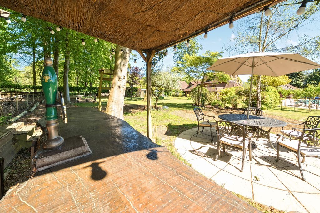 Property photo 3 of 15