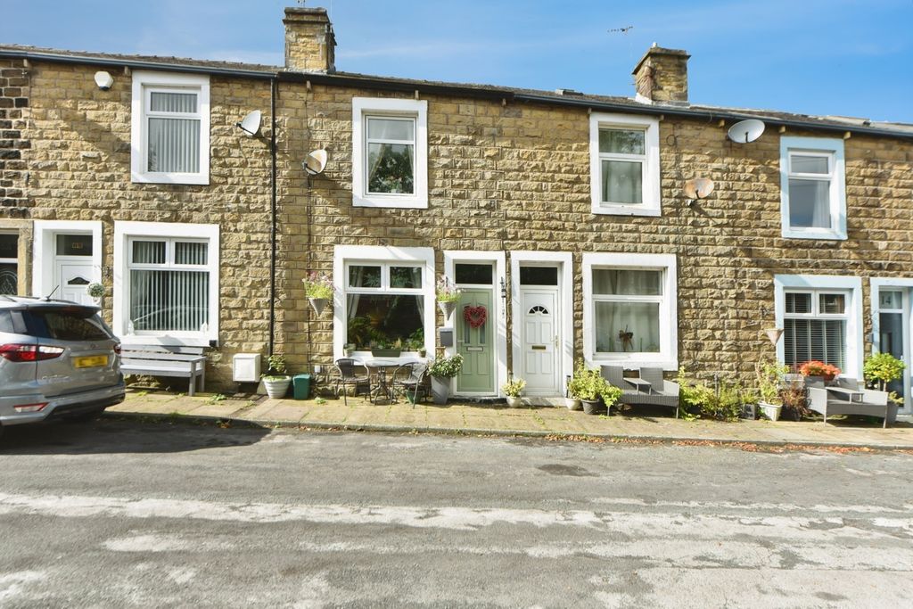 Property photo 1 of 22 Pbox-Img.Jpg
