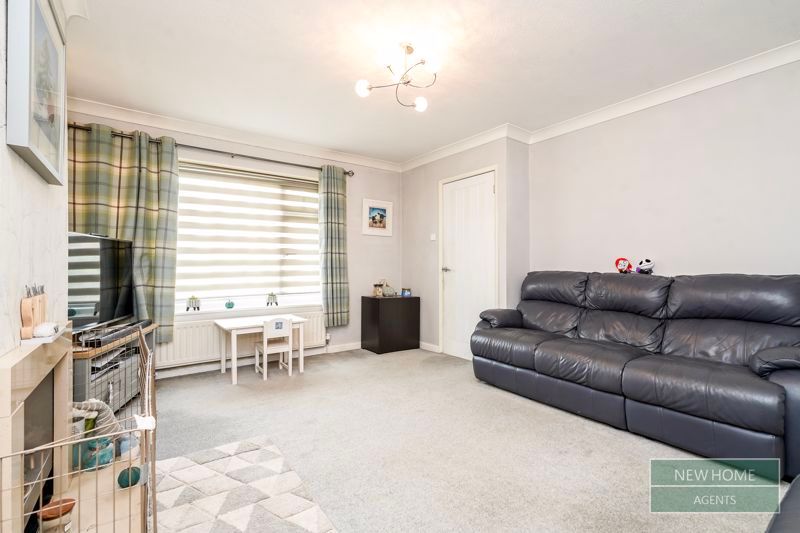 Property photo 3 of 15 Photo 5