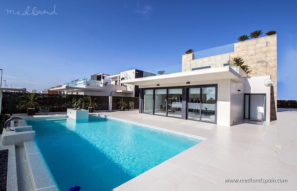 Property photo 1 of 15 Designer Villa With Private Swimming Pool And Sea Views In Campoamor