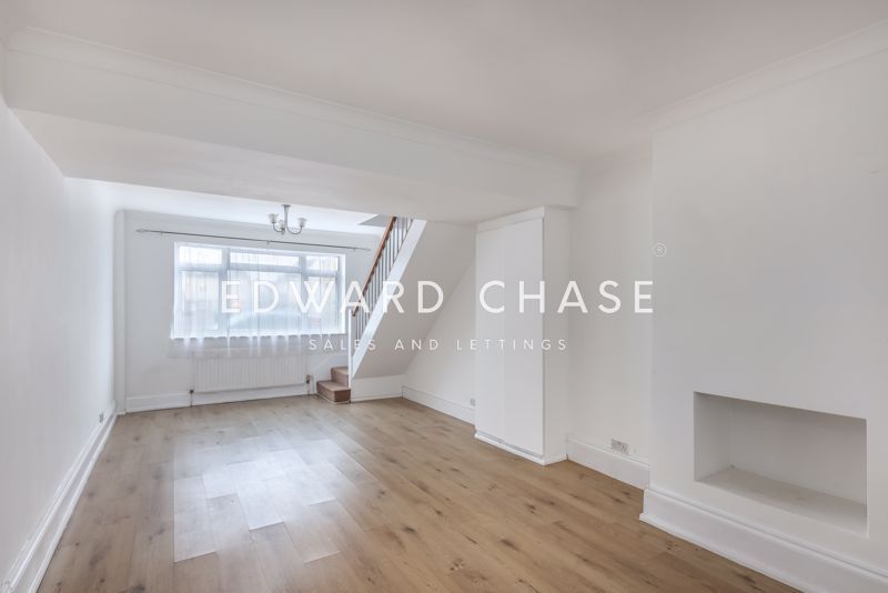 Property photo 2 of 15 Photo 12