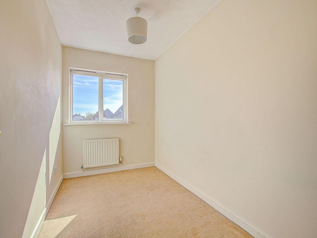 Property photo 3 of 7 Bedroom 2