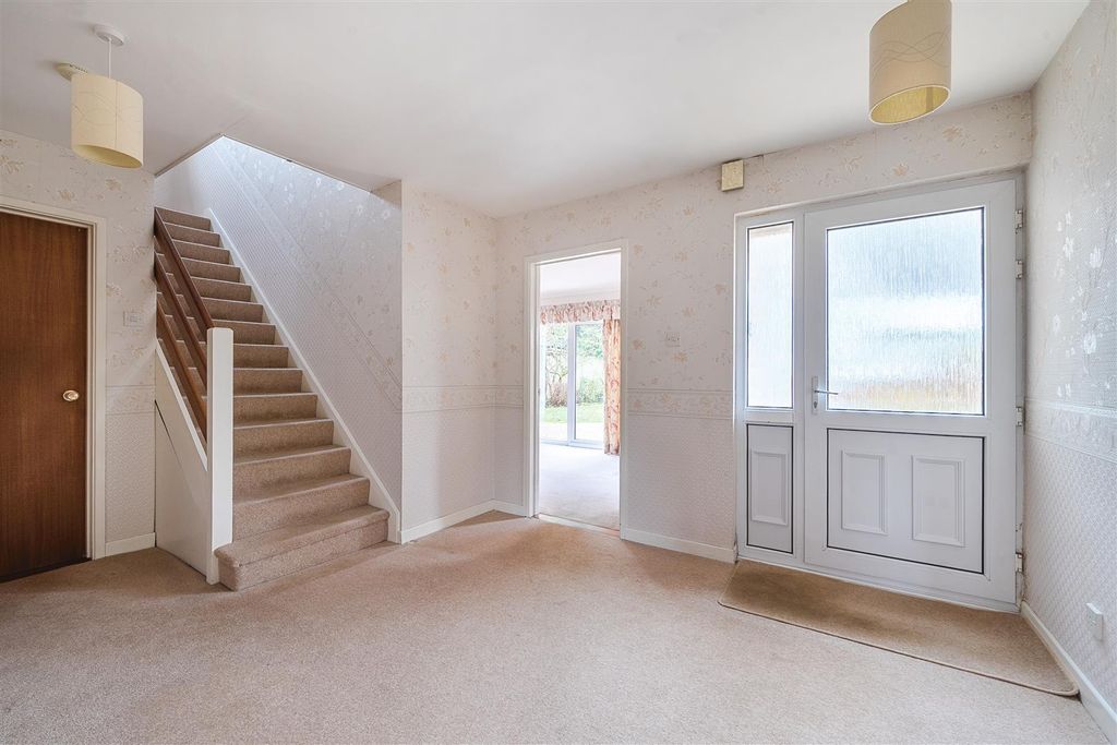 Property photo 3 of 19 1401297-5-6968Bda1d1E93.Jpg