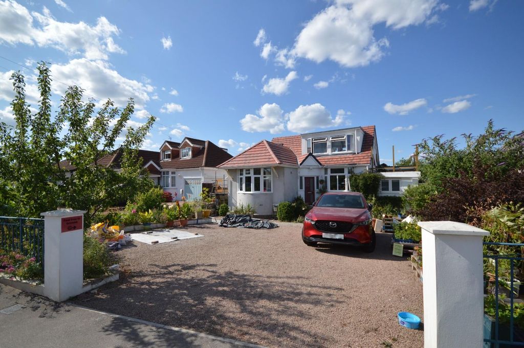 Property photo 1 of 31 Outside