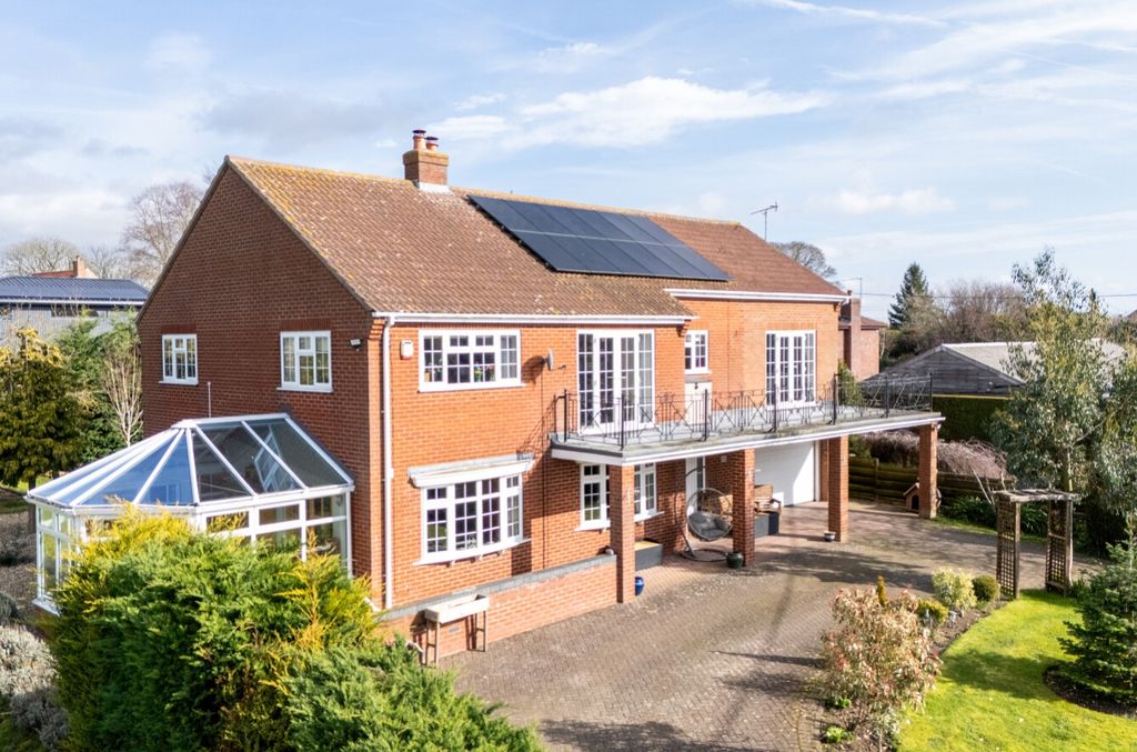 Property photo 1 of 38 1419190-1-69A56E8A73Afe