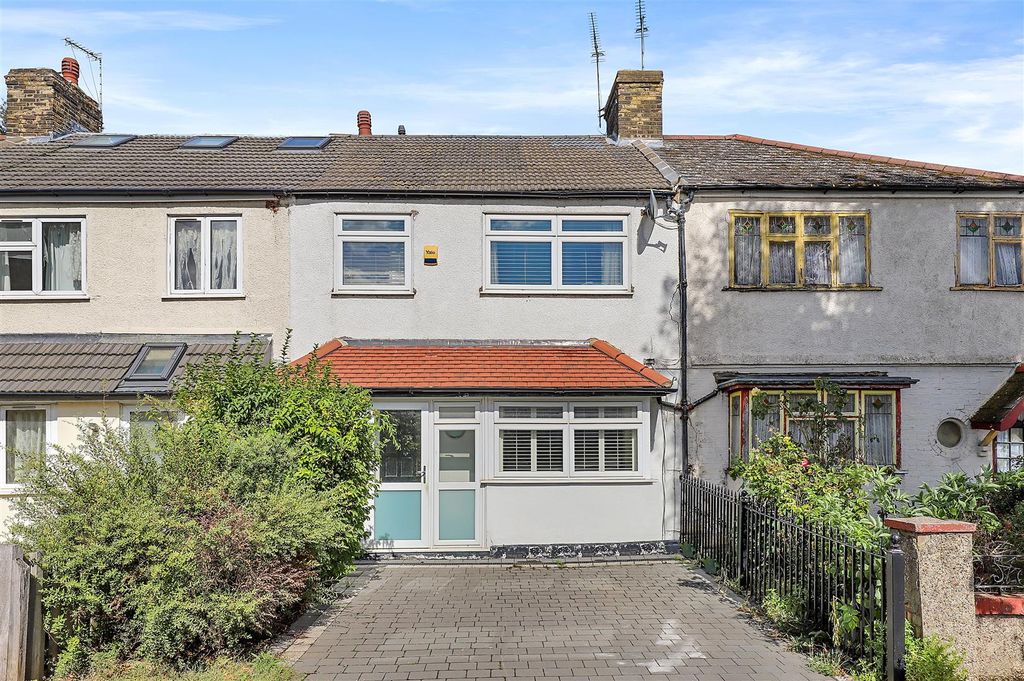 Property photo 2 of 10