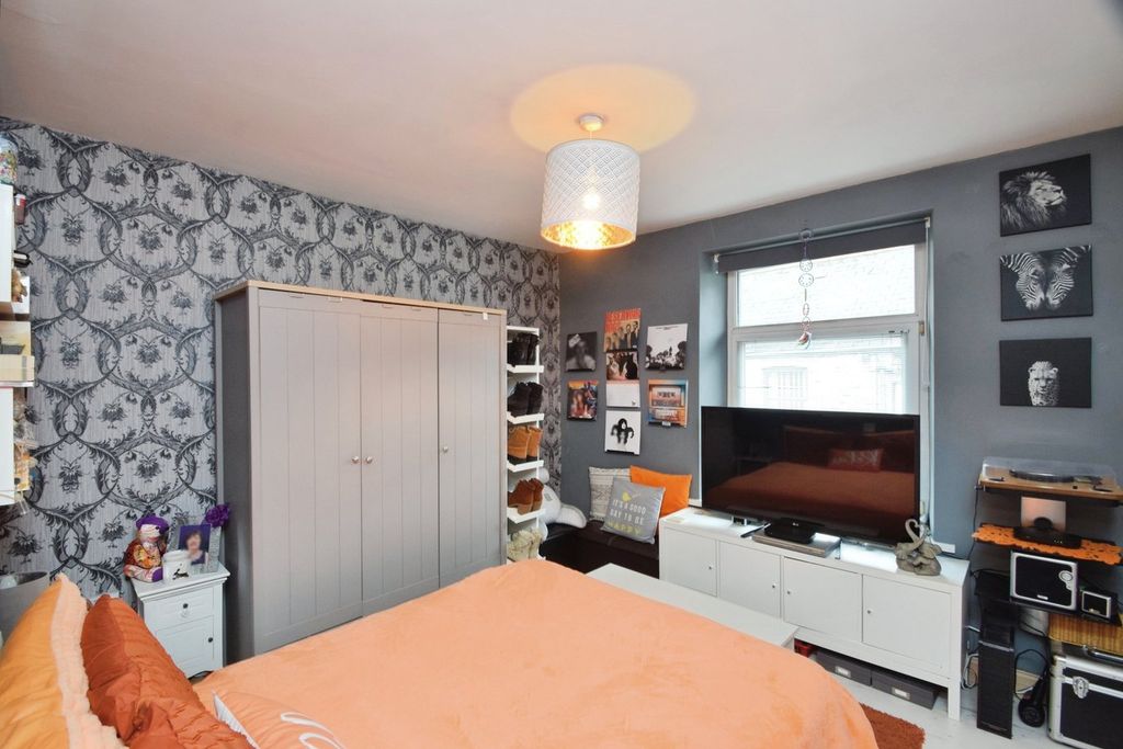 Additional image 10 of 5 bed terraced house for saleBailey Street, Deri, Bargoed CF81