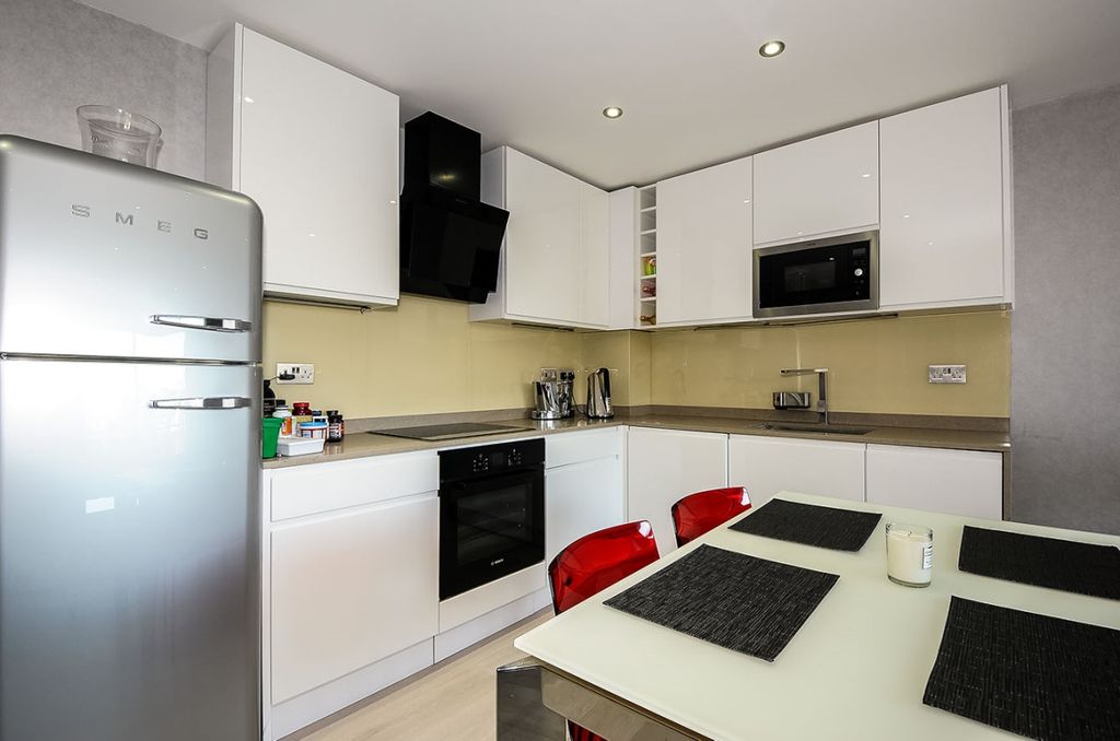 Property photo 2 of 9 677234 (4)A