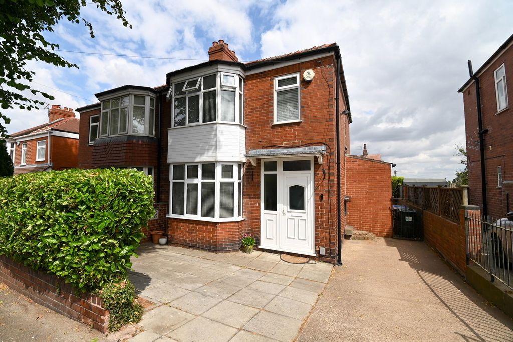 Property photo 1 of 22