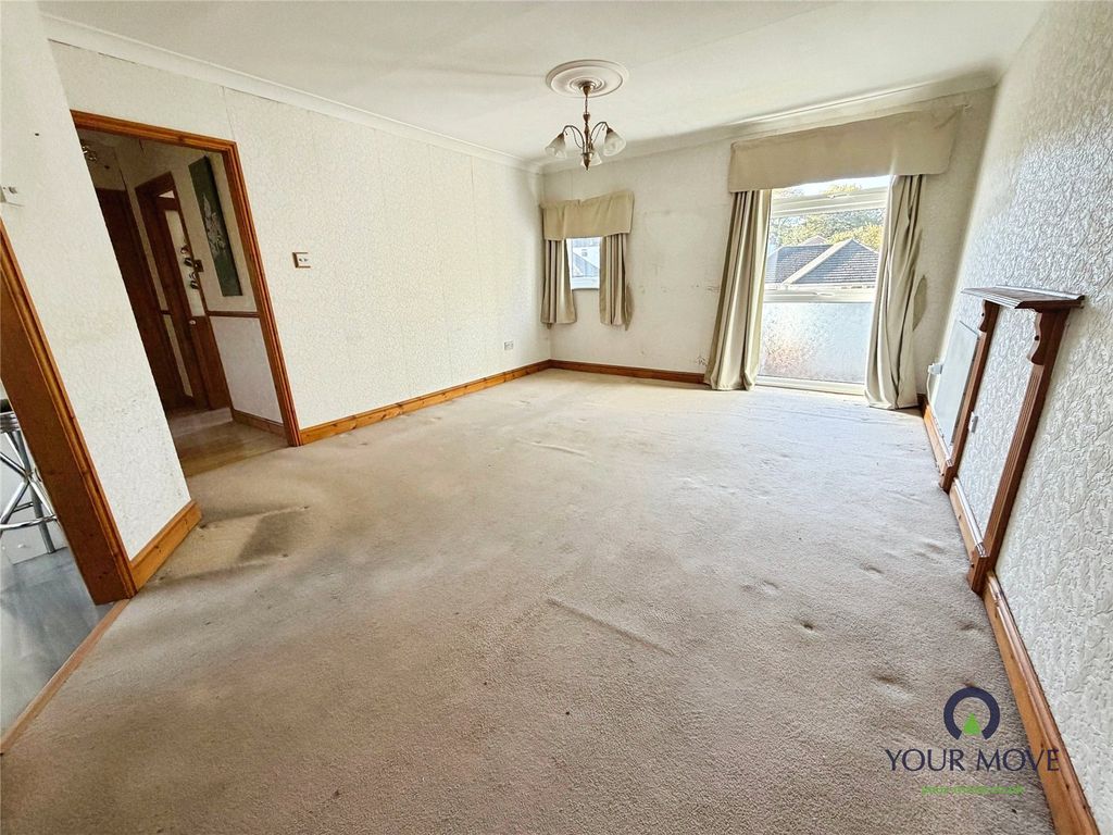 Property photo 2 of 9 Picture No. 01