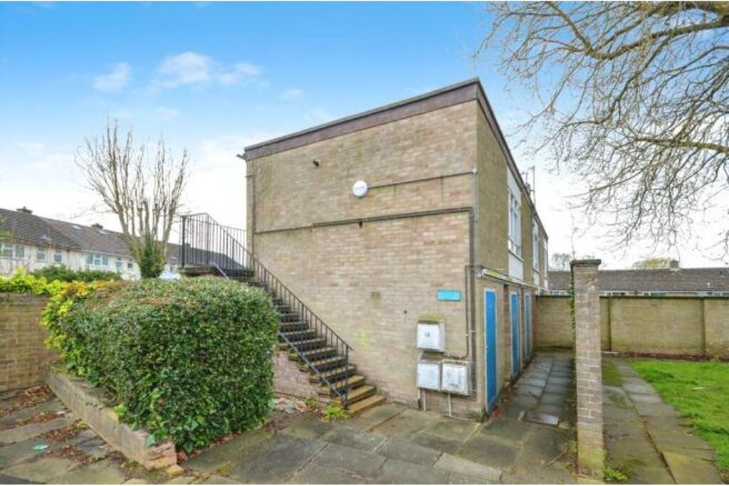 Property photo 1 of 9