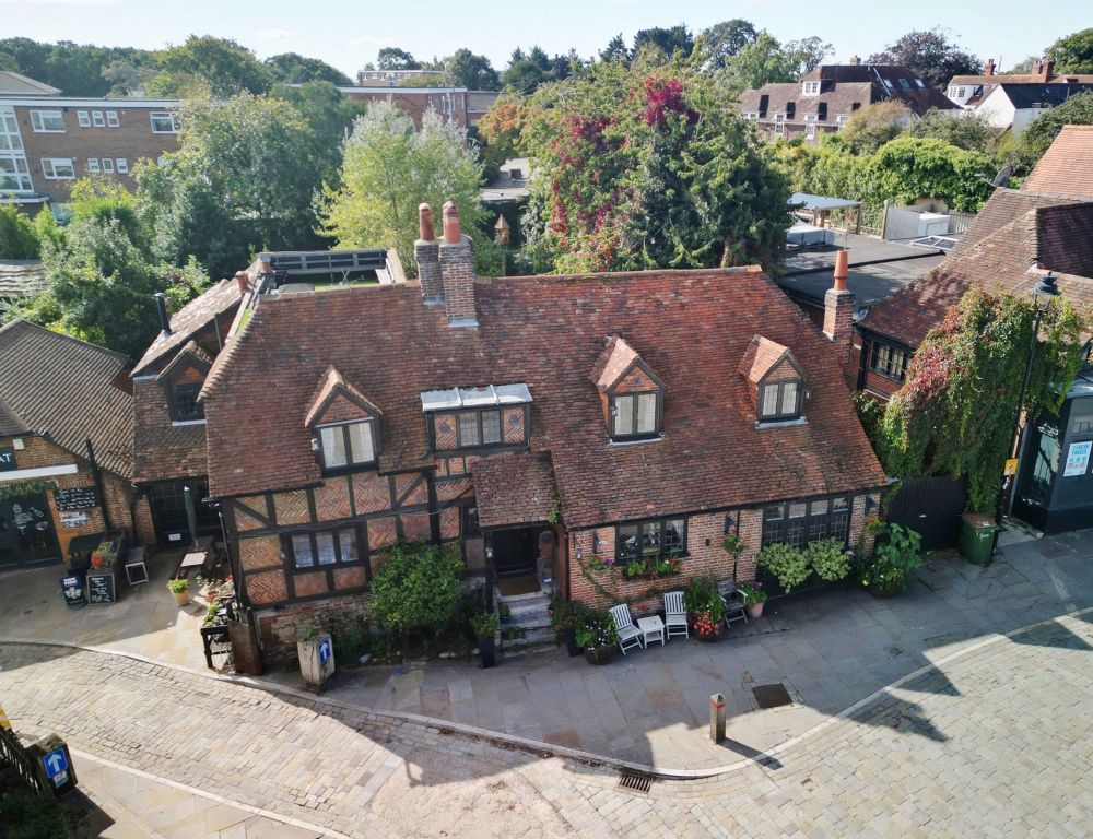 Property photo 1 of 28