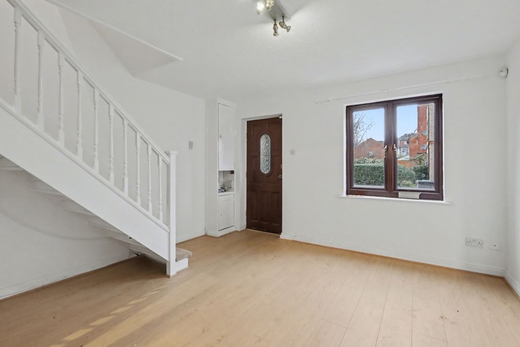 Property photo 3 of 17 Glps161-Glps165