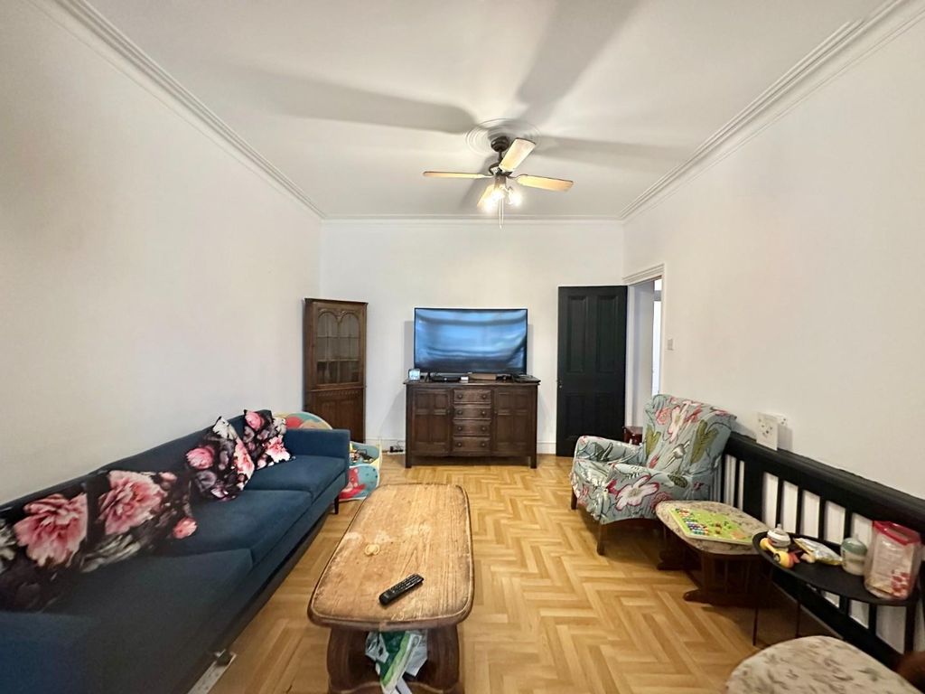 Property photo 3 of 21 Img_0037.Jpg