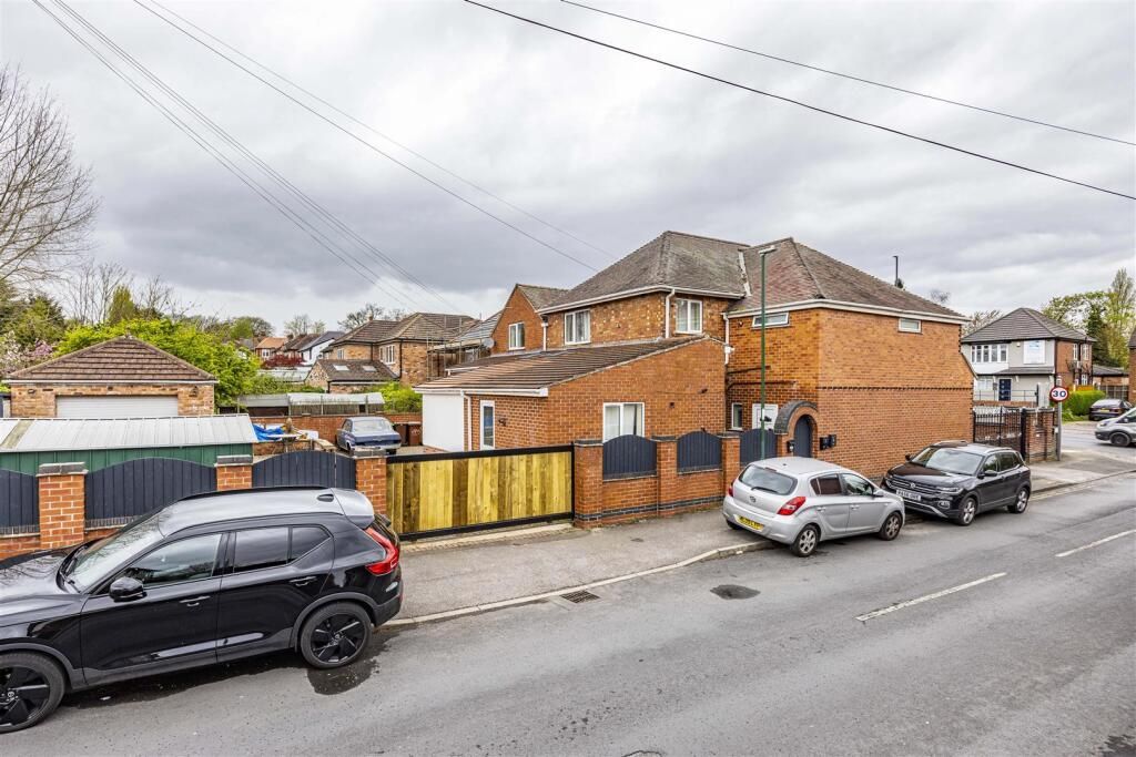 Property photo 1 of 8 Photo 0