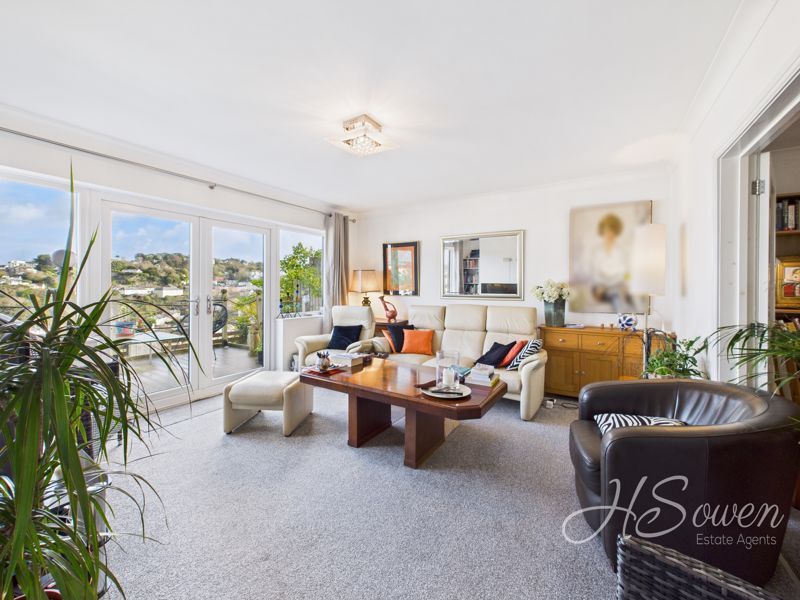 Property photo 3 of 20 Photo 9