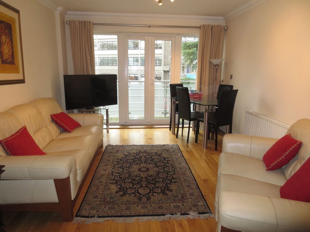 Property photo 2 of 7